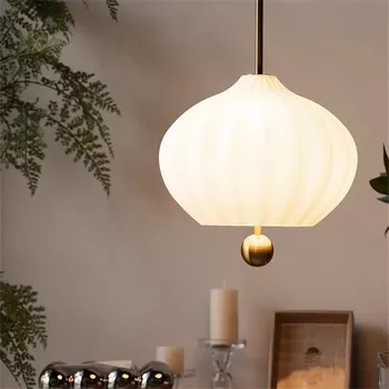 Kdln Lilli priedai veltiniams, vilna Lempa Balta stiklo lempų gaubtų japonų stiliaus šviesos valgomasis salė post-modernus viešbutis virtuvėje kabo lempa
