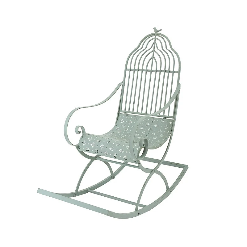 Amerikos šalyje retro kaustytomis geležies supamoji kėdė, gyvenamasis kambarys balkonas, lauko kiemas laisvalaikio kėdė, sodas, terasa vieno